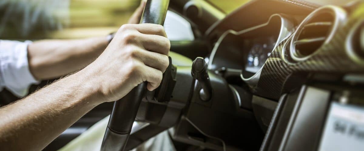 Voiture qui tremble à l